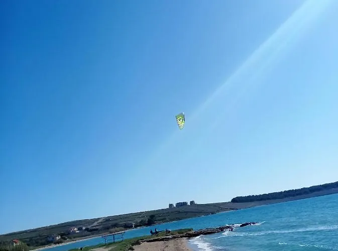 Appartement Ani Povljana