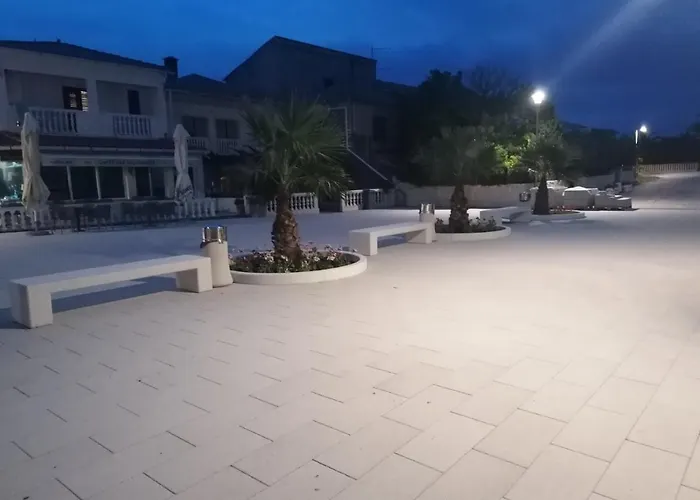 Ani Appartement Povljana