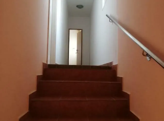 Appartement Ani Povljana