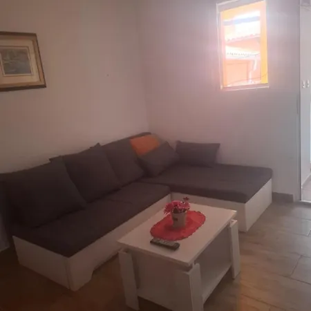 Ani Appartamento Povljana