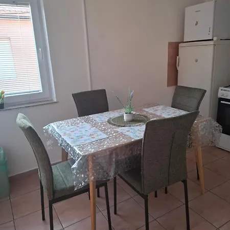 Ani Apartment