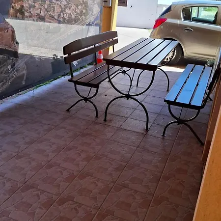 Ani * Povljana